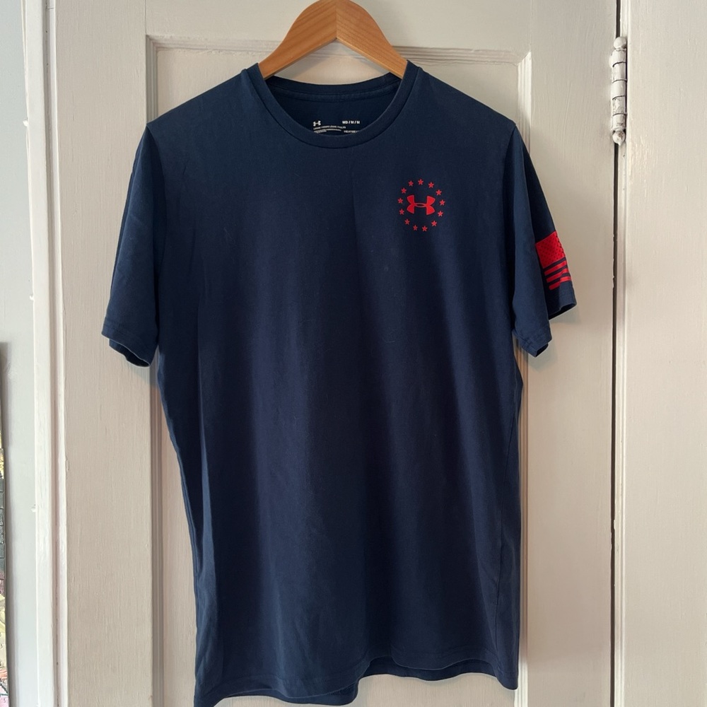 Under Armour Blue and Red Short Sleeve Tee